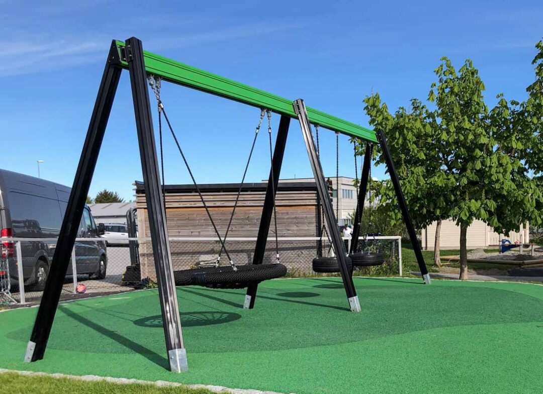 Overflatefundamenter Støpefrie nedgravingsfundamenter til til Huskestativ for 2 seter