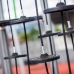 Thorium Detalj Sorte balanseklosser på klatreapparatet thorium