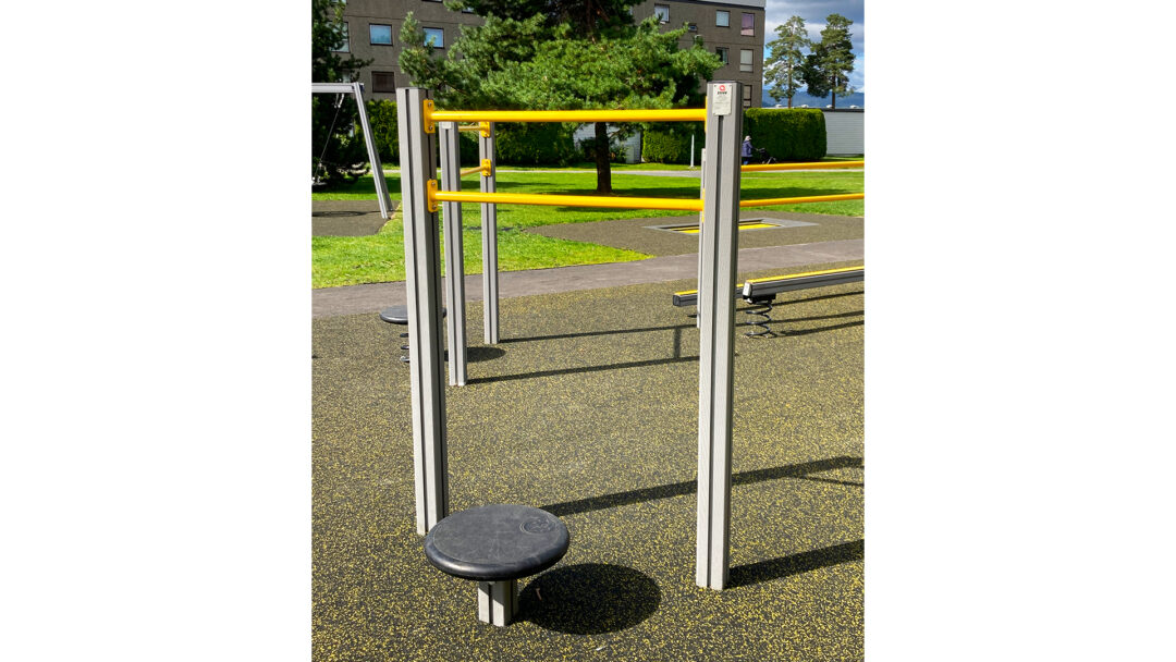 Gå opp og ned med støtte