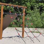 Klatrehinder med klatrevegg