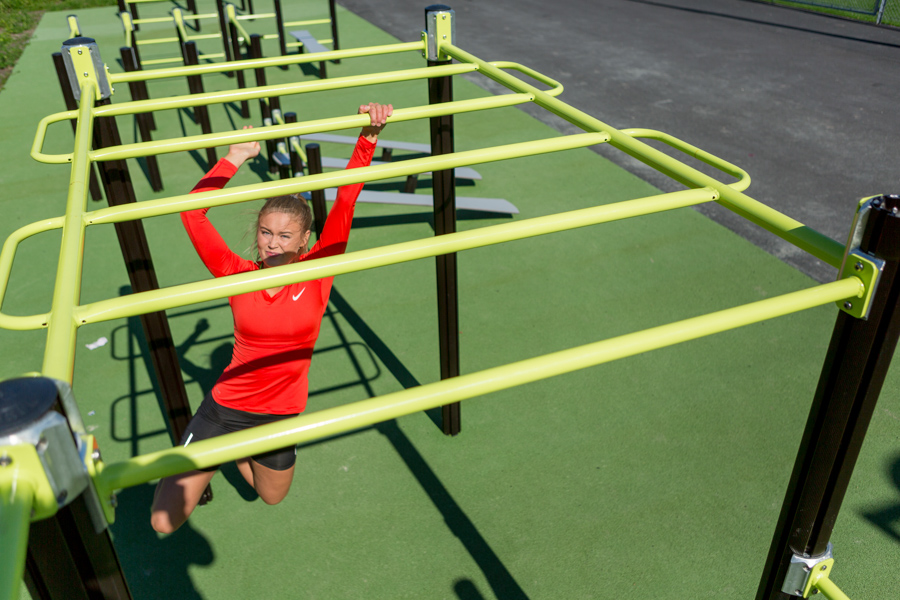 MaxEmanuelson J6A0386 Workout set 2 med kube