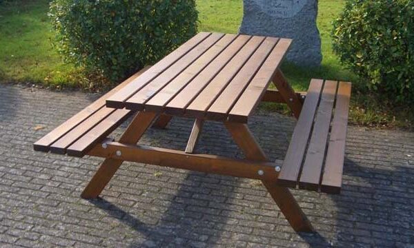 Piknikbord brun