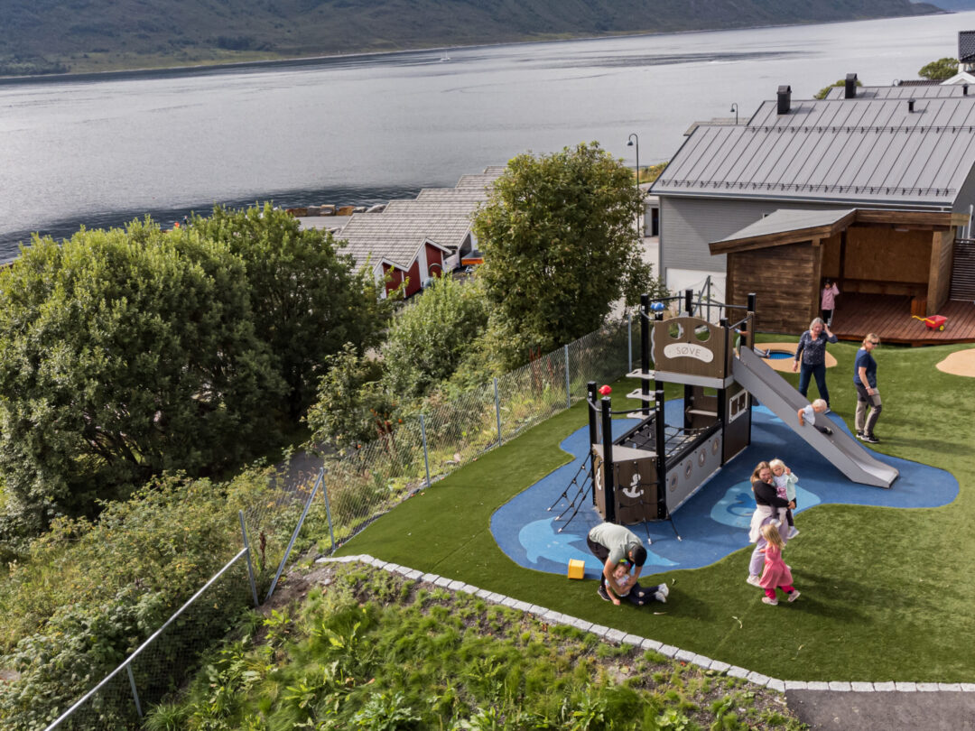 SOVE_039 Lekebåt Victoria