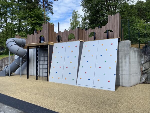 Skreddersydd borg med sklie – Unikt design på bestilling